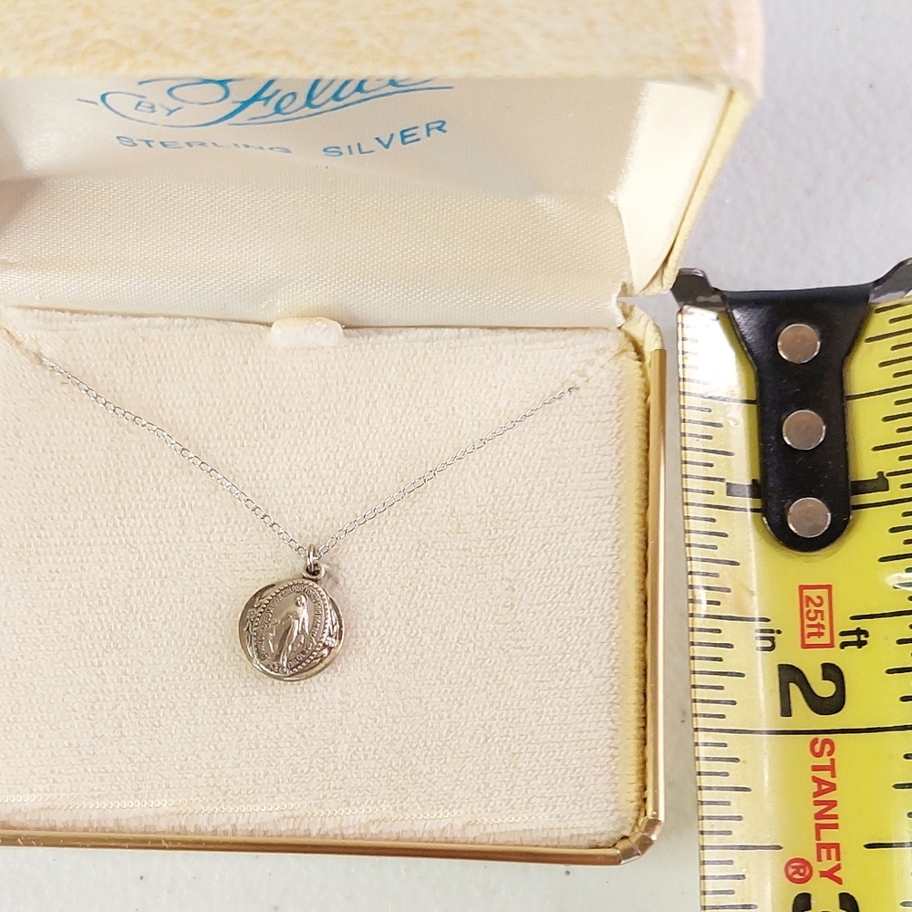 Vtg Sterling Silver Mary Religious Medallion Necklace NEVER WORN NOS Felice w/Bx - Picture 5 of 16